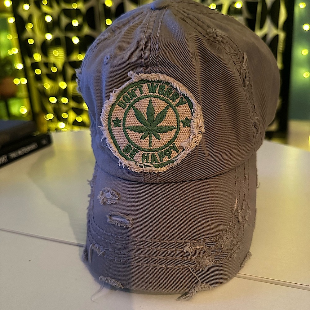 KBETHOS VINTAGE “Don’t Worry Be Happy” Distressed Dat Hat (420) 🍃